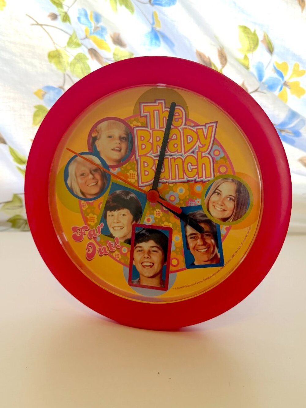 Vintage 2002 Vandor "The Brady Bunch" Commemorative Wall Clock